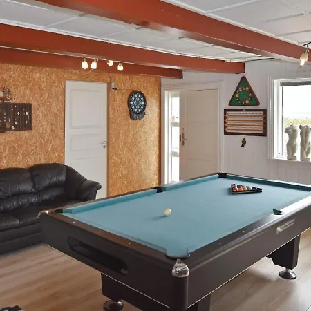 Casa vacanze Five-bedroom Holiday In 2 Vestervig